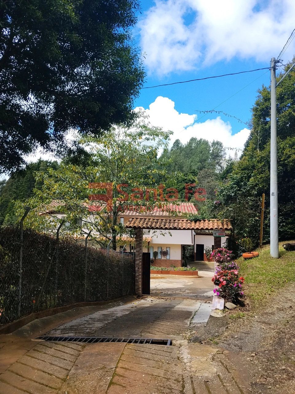 Finca en arriendo Antioquia Medellín Medellín 300 m2 Habitaciones 5 Baños 5 Garajes 5 Precio $4900000