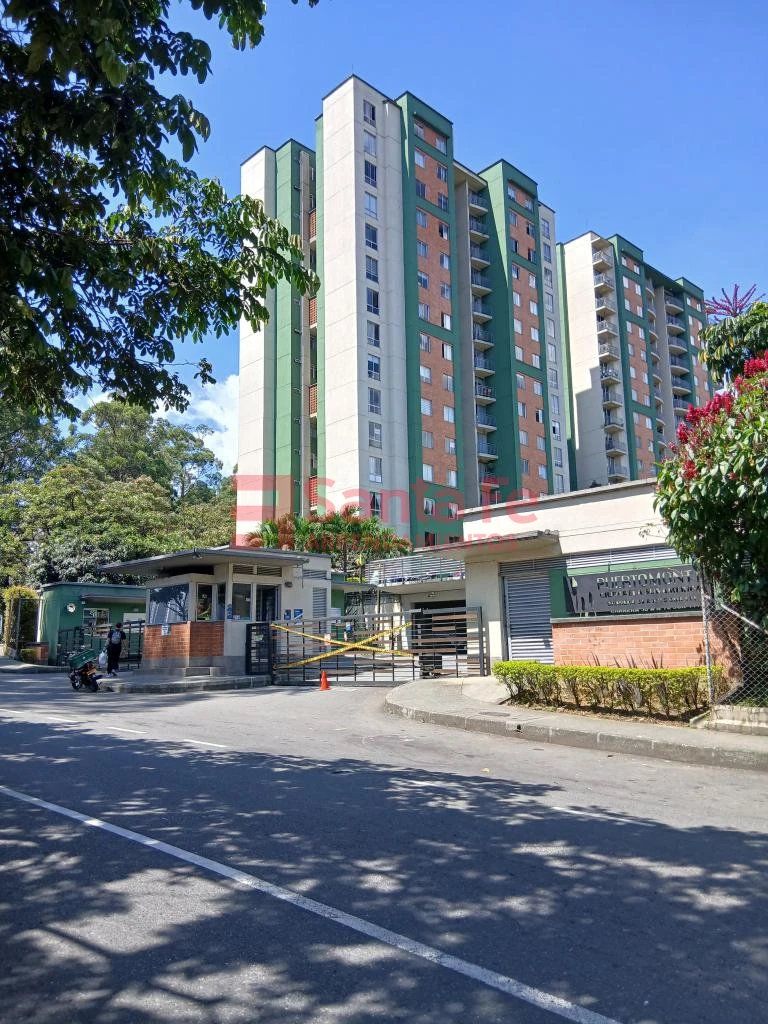 Apartamento en arriendo Antioquia Itagüí Yarumito 95 m2 Habitaciones 3 Baños 2 Garajes 1 Precio $3000000