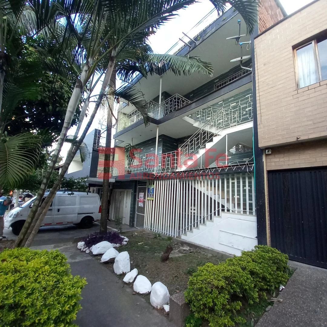 Apartamento en arriendo Antioquia Medellín Lorena 20 m2 Habitaciones 1 Baños 1 Garajes 0 Precio $830000