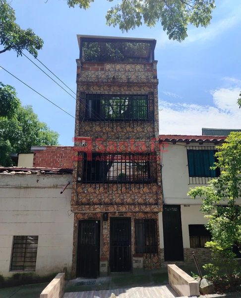 Apartamento en arriendo Antioquia Medellín El Danubio 79 m2 Habitaciones 3 Baños 1 Garajes 0 Precio $2400000