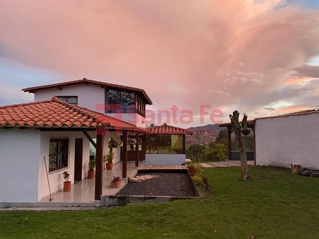 Casa en arriendo Antioquia Medellín Los Balsos No1 400 m2 Habitaciones 5 Baños 4 Garajes 1 Precio $4000000