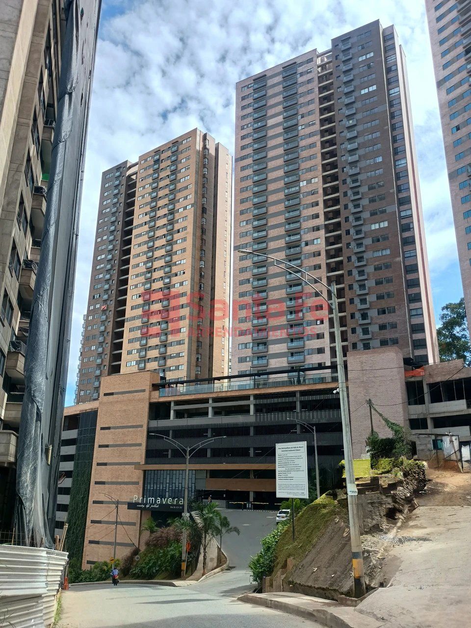 Apartamento en arriendo Antioquia Medellín Asomadera No2 64 m2 Habitaciones 2 Baños 2 Garajes 1 Precio $3800000