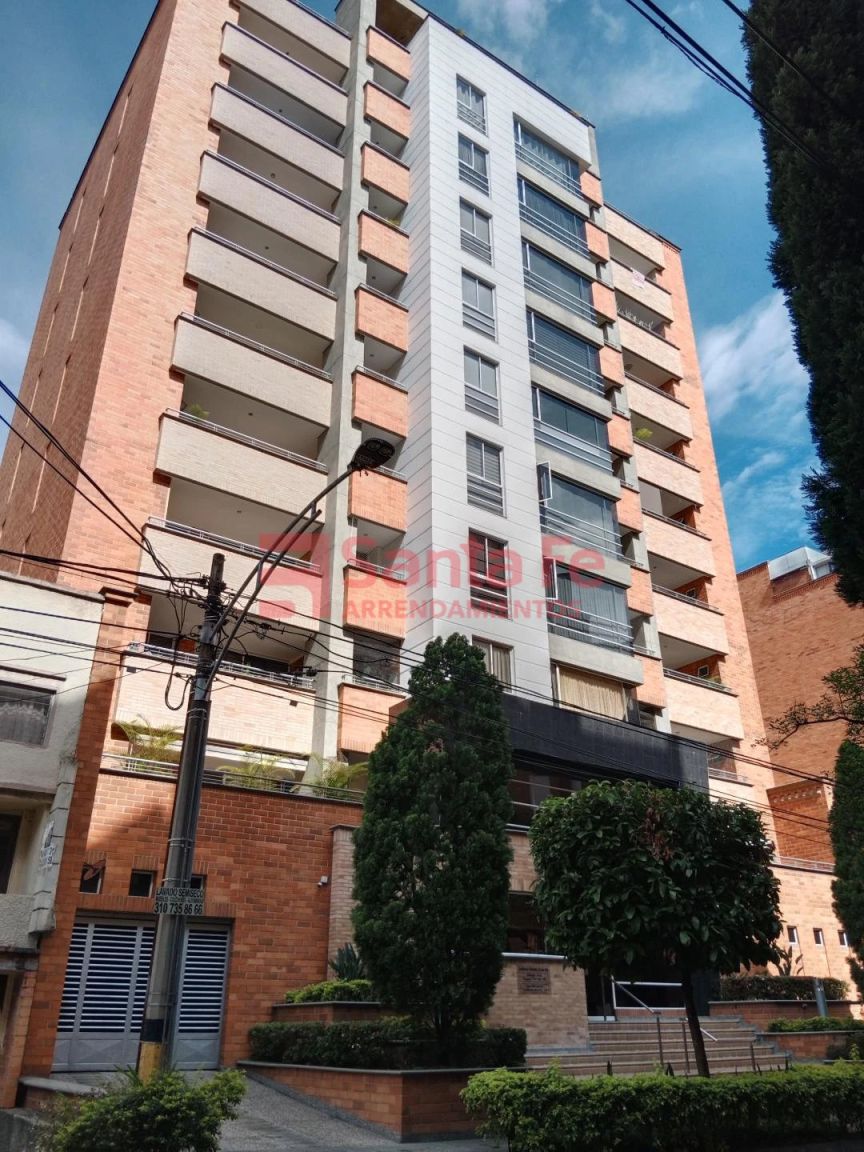 Apartamento en arriendo Antioquia Medellín Laureles 130 m2 Habitaciones 2 Baños 2 Garajes 1 Precio $6900000