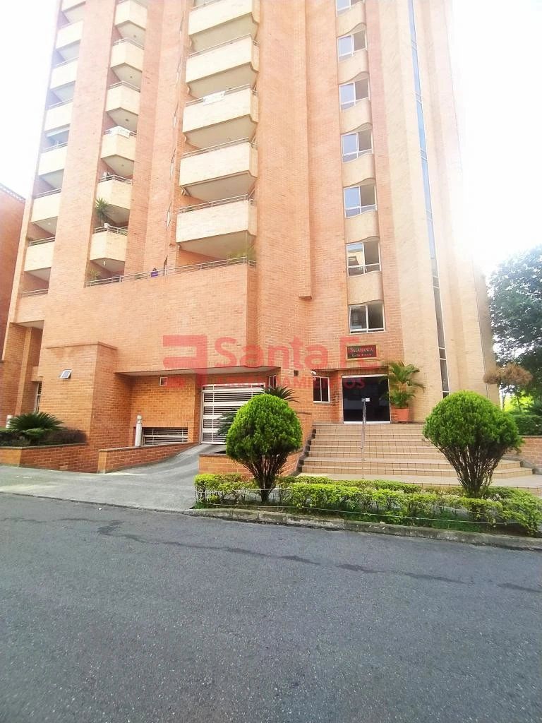 Apartamento en arriendo Antioquia Medellín Las Acacias 155 m2 Habitaciones 4 Baños 4 Garajes 1 Precio $6500000