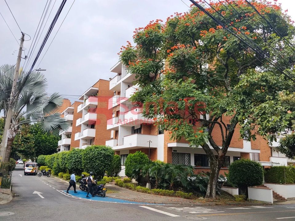 Apartamento en arriendo Antioquia Medellín Las Acacias 110 m2 Habitaciones 3 Baños 3 Garajes 1 Precio $3800000