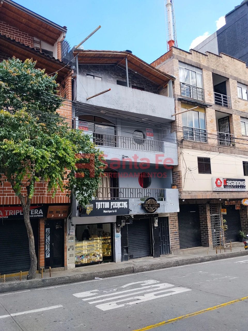 Casa en arriendo Antioquia Medellín Manrique Central No1 83 m2 Habitaciones 3 Baños 1 Garajes 0 Precio $1400000