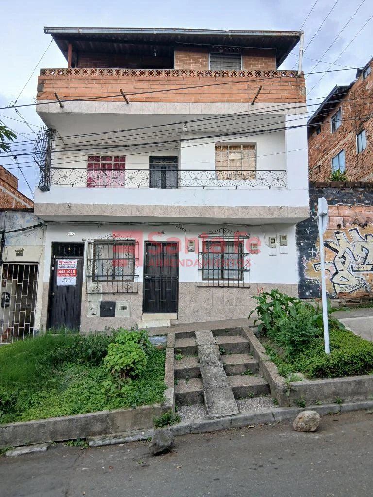 Apartamento en arriendo Antioquia Medellín La Milagrosa 42 m2 Habitaciones 2 Baños 1 Garajes 0 Precio $1300000