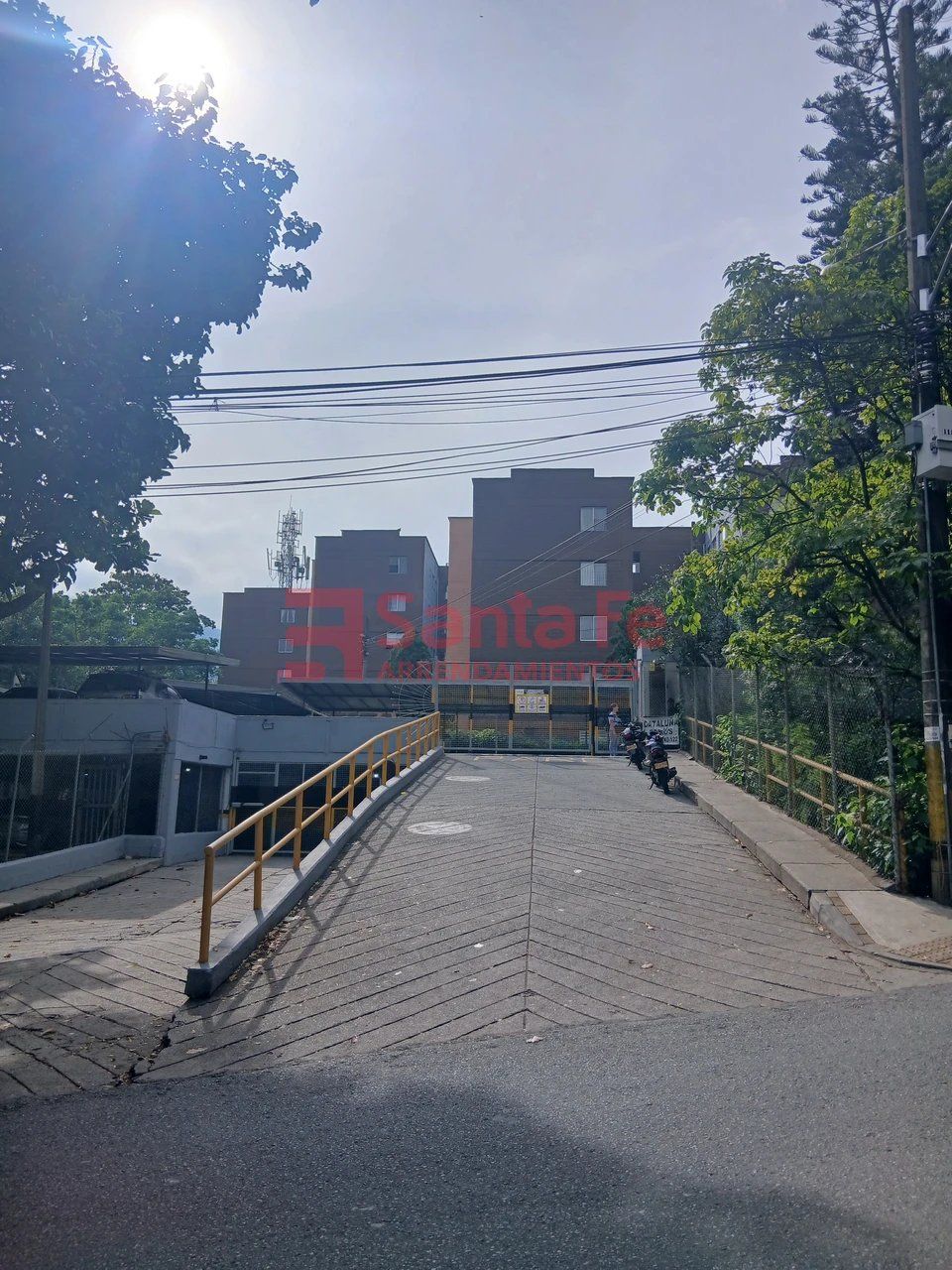 Apartamento en arriendo Antioquia Medellín Urbanizacion Cataluña 68 m2 Habitaciones 3 Baños 2 Garajes 0 Precio $1850000