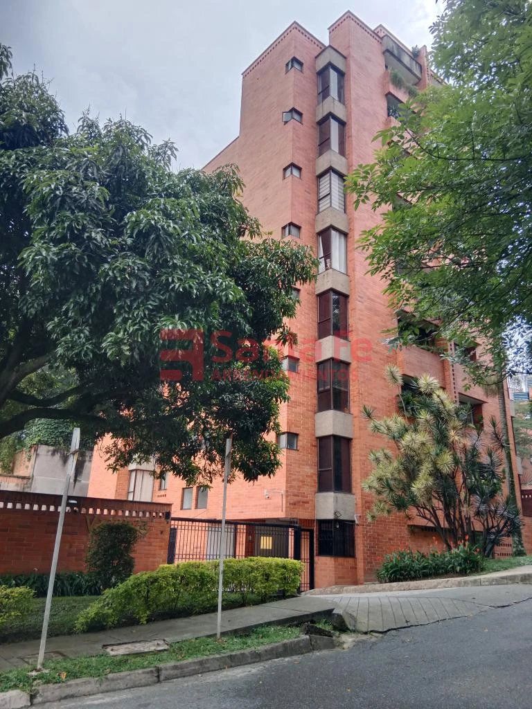Apartamento en arriendo Antioquia Medellín Las Lomas No1 56 m2 Habitaciones 1 Baños 2 Garajes 1 Precio $3200000