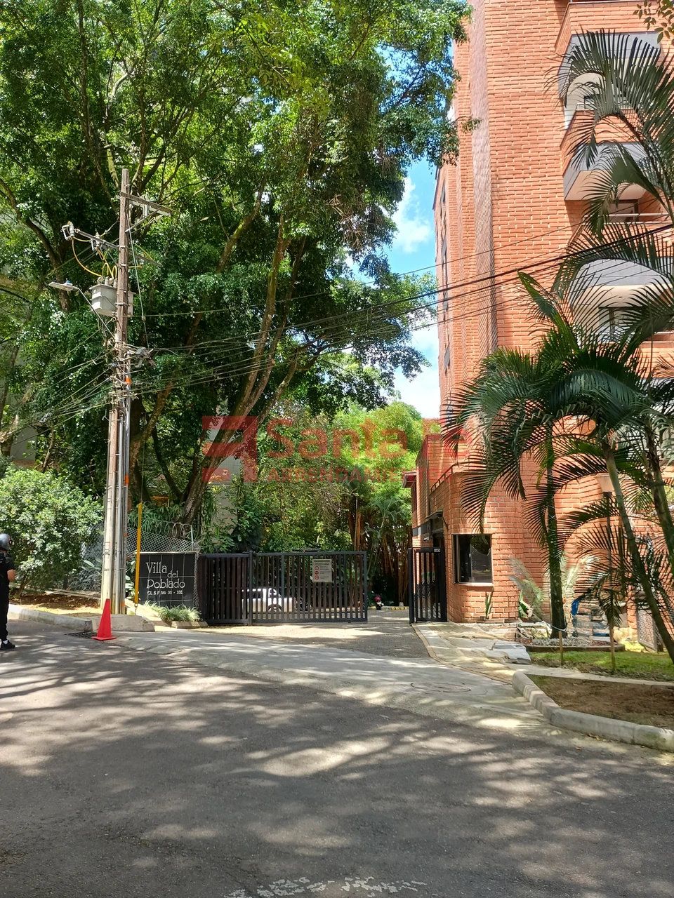 Apartamento en arriendo Antioquia Medellín La Florida 143 m2 Habitaciones 4 Baños 4 Garajes 1 Precio $6000000