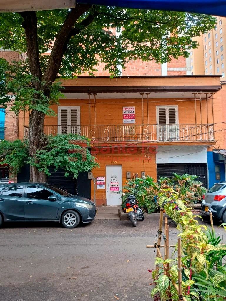 Casa en arriendo Antioquia Medellín Villanueva 450 m2 Habitaciones 9 Baños 5 Garajes 0 Precio $3800000