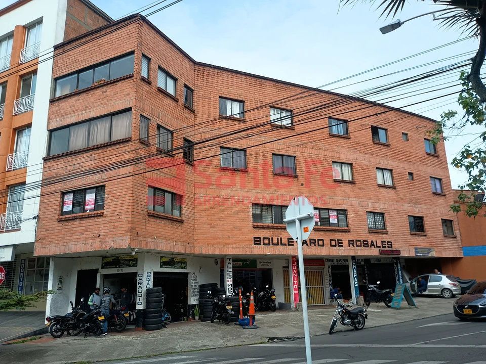 Local en arriendo Antioquia Medellín Rosales 175 m2 Habitaciones 0 Baños 2 Garajes 0 Precio $4500000