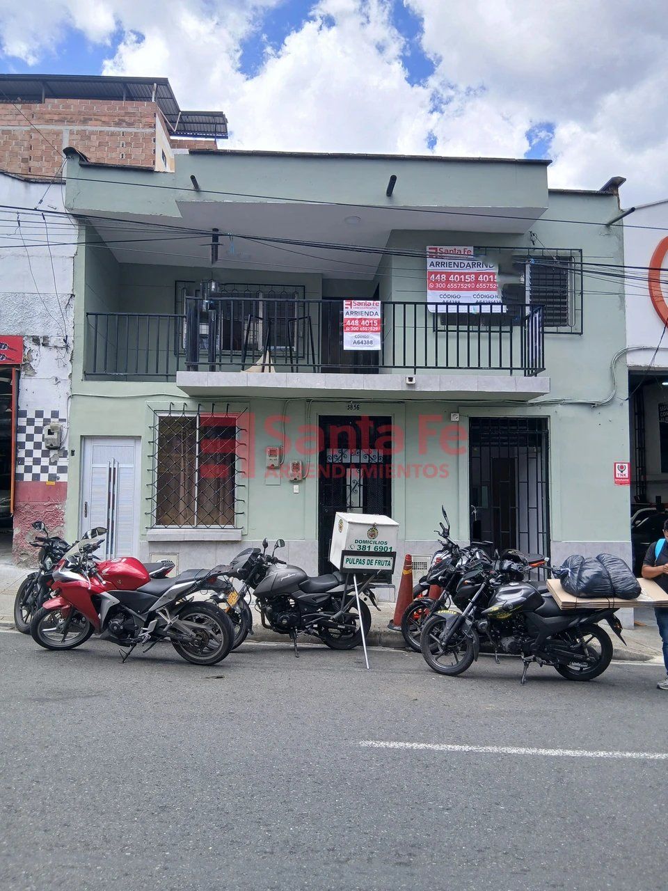 Casa en arriendo Antioquia Medellín San Diego 150 m2 Habitaciones 5 Baños 2 Garajes 0 Precio $3500000