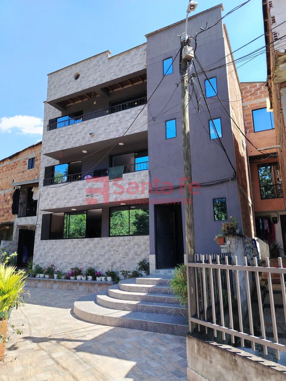 Apartamento en arriendo Antioquia Medellín Belencito 75 m2 Habitaciones 3 Baños 2 Garajes 0 Precio $1750000