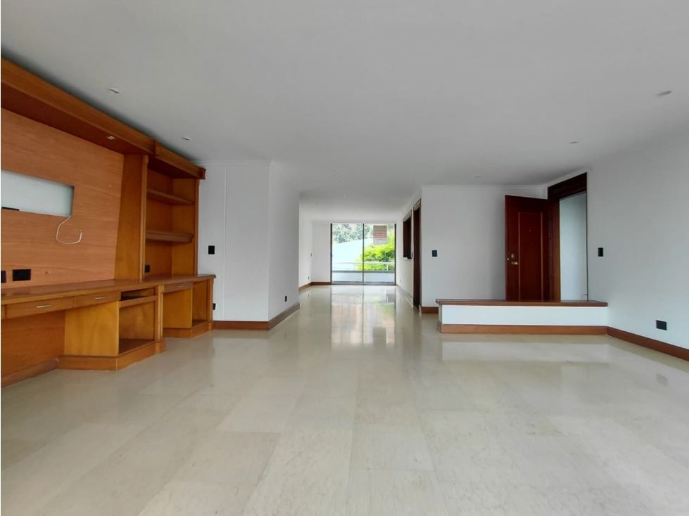 Apartamento en arriendo Antioquia Medellín Santa Maria De Los Angeles 180 m2 Habitaciones 4 Baños 4 Garajes 2 Precio $6500000