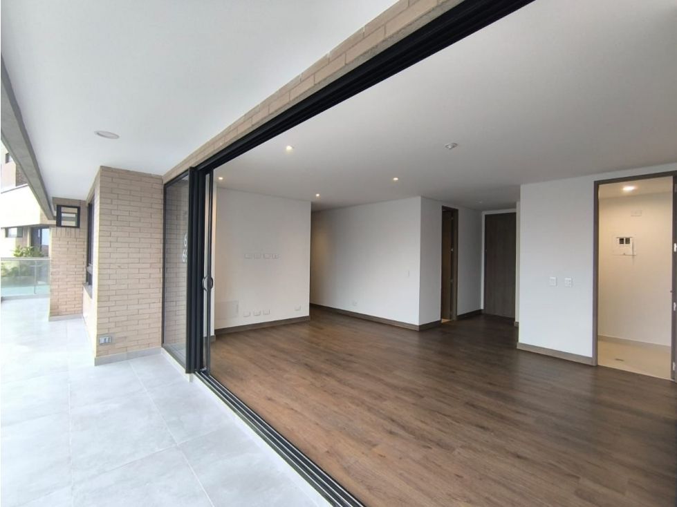 Apartamento en arriendo Antioquia Medellín Los Balsos No 1 148 m2 Habitaciones 3 Baños 4 Garajes 2 Precio $11000000