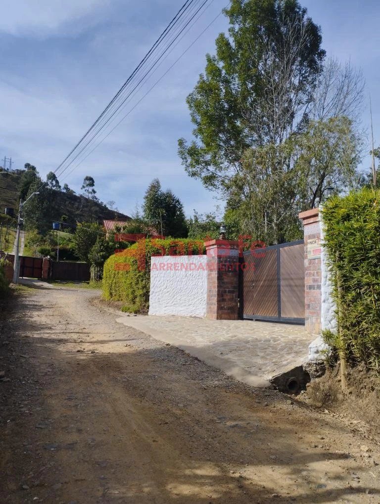 Finca en arriendo Antioquia Medellín Medellín 200 m2 Habitaciones 3 Baños 3 Garajes 1 Precio $6500000
