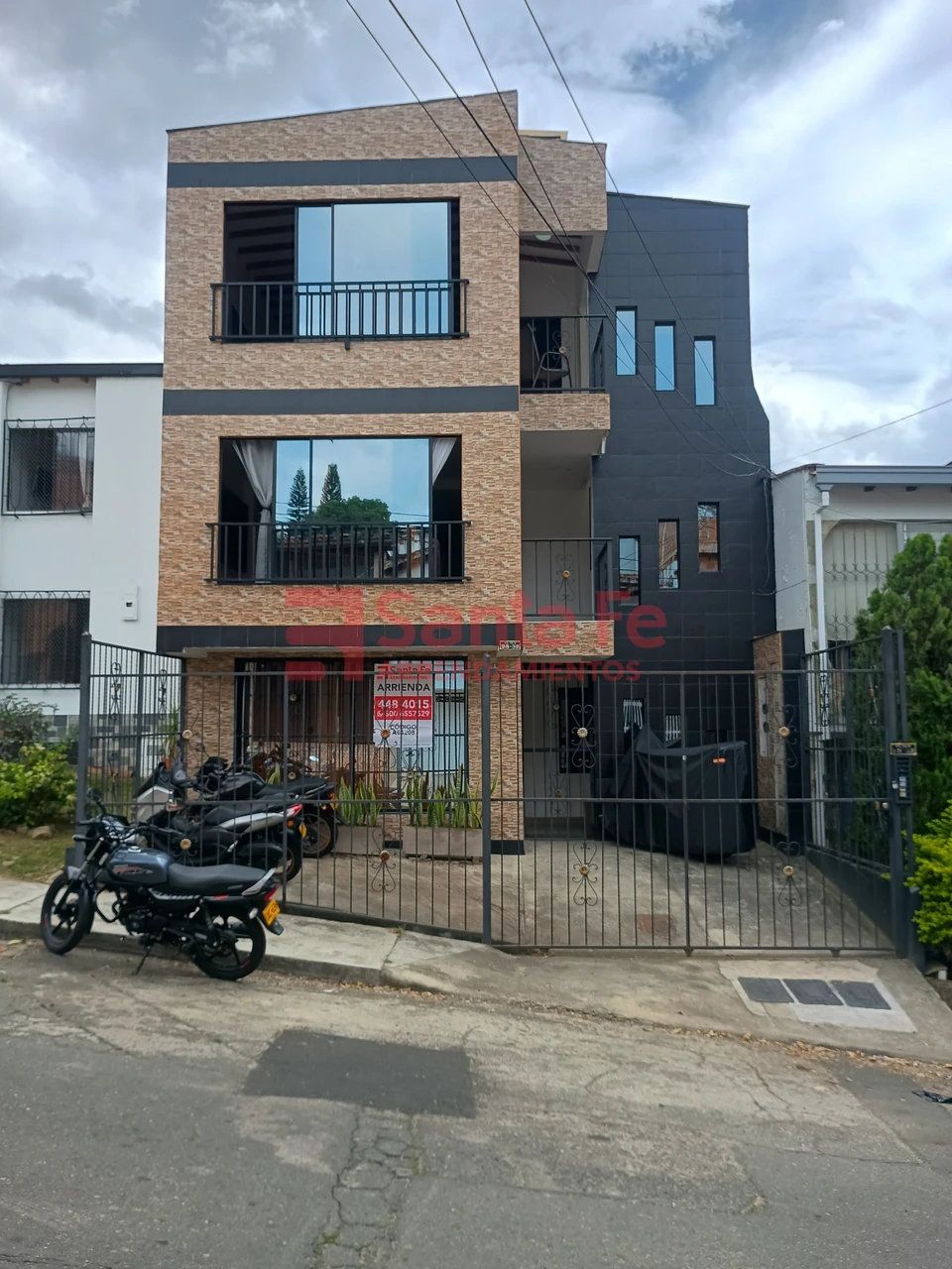 Apartamento en arriendo Antioquia Medellín Belencito 105 m2 Habitaciones 3 Baños 2 Garajes 0 Precio $2750000