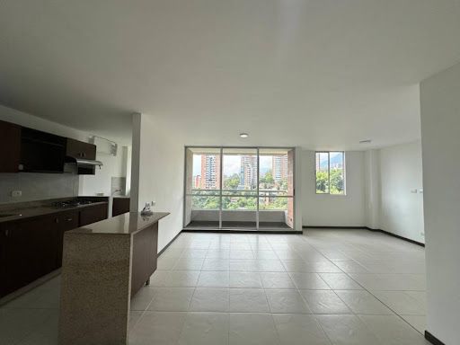 Apartamento en arriendo Antioquia Envigado El Esmeraldal 77 m2 Habitaciones 2 Baños 2 Garajes 2 Precio $3800000