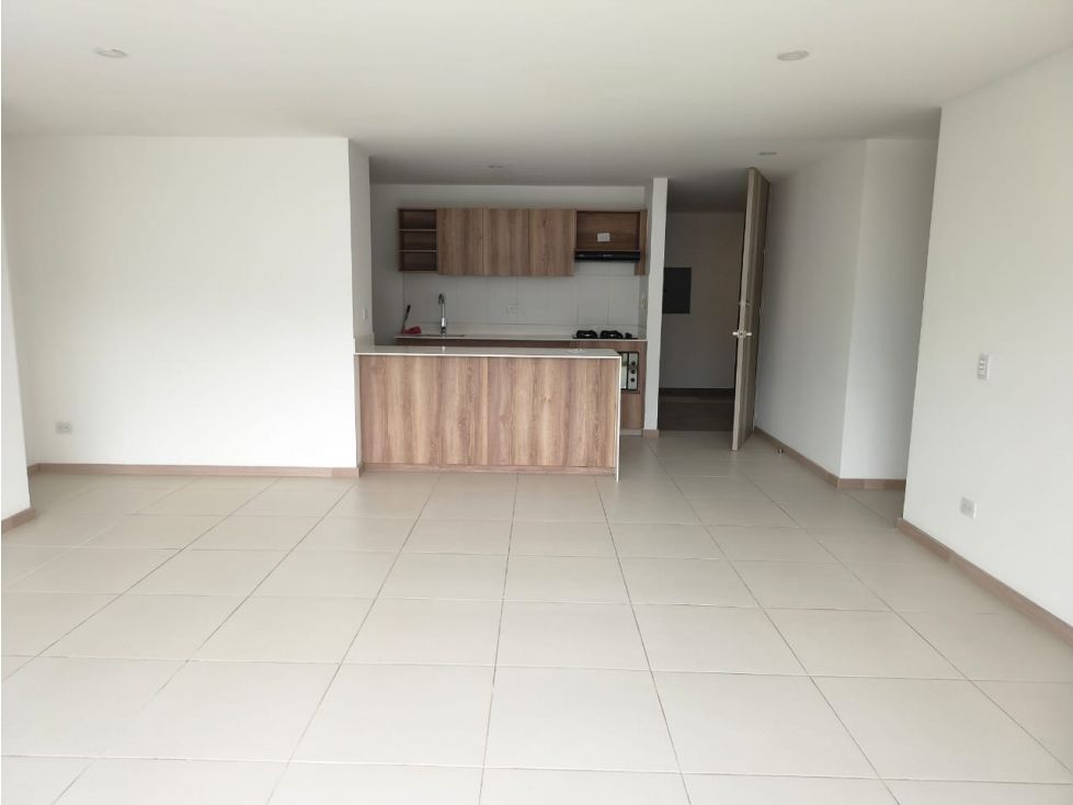 Apartamento en arriendo Antioquia Medellín Simesa 121 m2 Habitaciones 3 Baños 3 Garajes 2 Precio $7000000