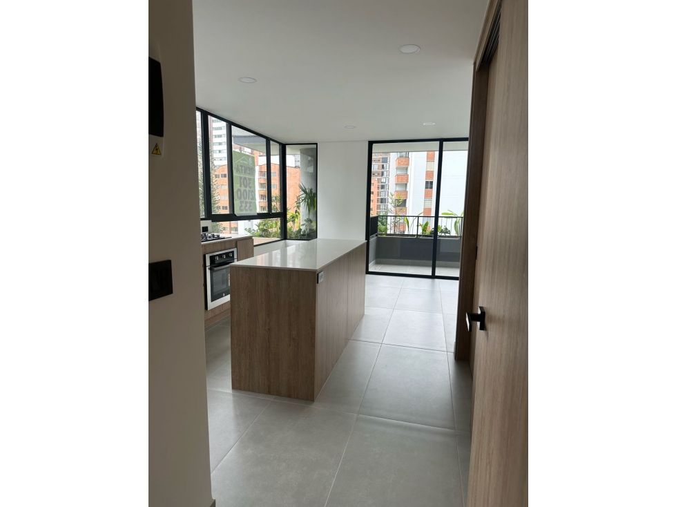 Apartamento en arriendo Antioquia Medellín Castropol 88 m2 Habitaciones 2 Baños 2 Garajes 2 Precio $9200000