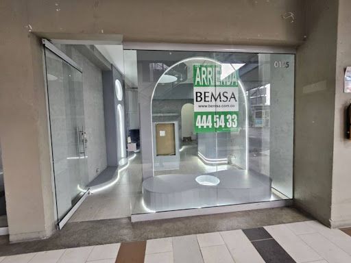 Local en arriendo Antioquia Medellín Castropol 70 m2 Habitaciones 0 Baños 1 Garajes 0 Precio $3800000