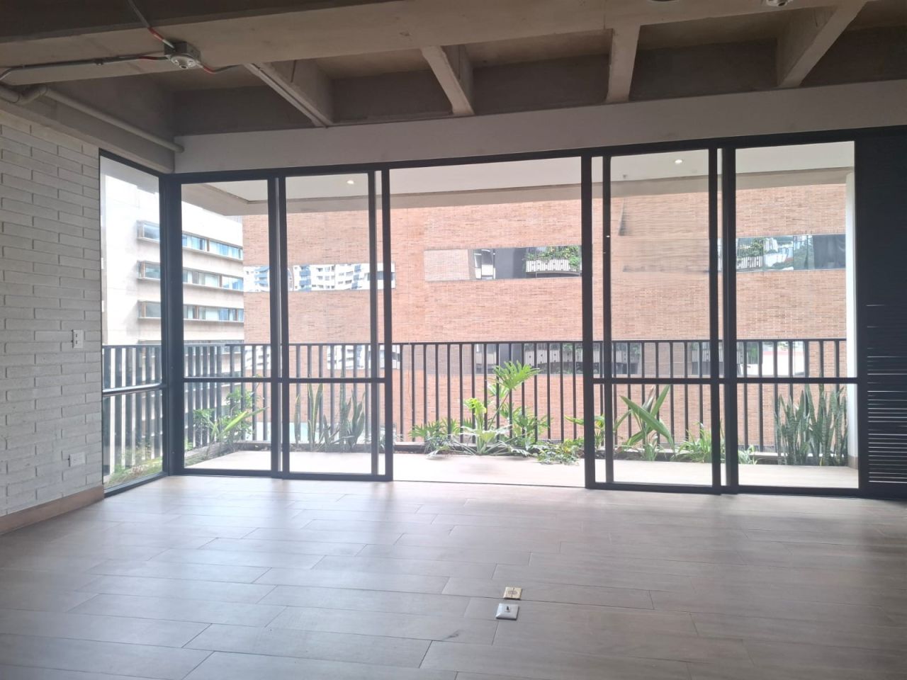 Apartamento en arriendo Antioquia Medellín Villa Carlota 73 m2 Habitaciones 1 Baños 2 Garajes 1 Precio $3650000