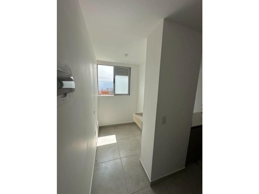 Apartamento en arriendo Antioquia Sabaneta Vereda La Doctora 80 m2 Habitaciones 3 Baños 2 Garajes 1 Precio $3300000