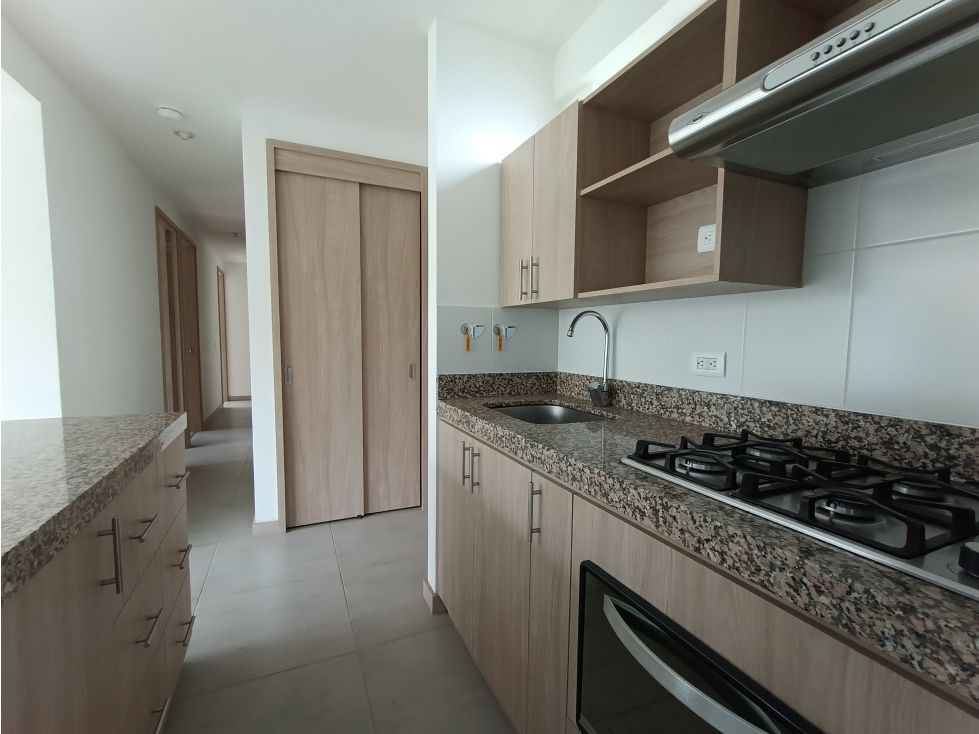 Apartamento en arriendo Antioquia Medellín Santa Rosa De Lima 70 m2 Habitaciones 3 Baños 2 Garajes 1 Precio $3350000