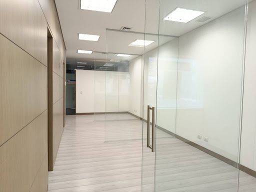 Oficina en arriendo Antioquia Medellín Urbanizacion Los Colores 38 m2 Habitaciones 0 Baños 1 Garajes 1 Precio $4600000