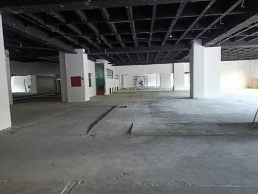 Local en arriendo Antioquia Medellín Cuarta Brigada 750 m2 Habitaciones 0 Baños 12 Garajes 10 Precio $45000000
