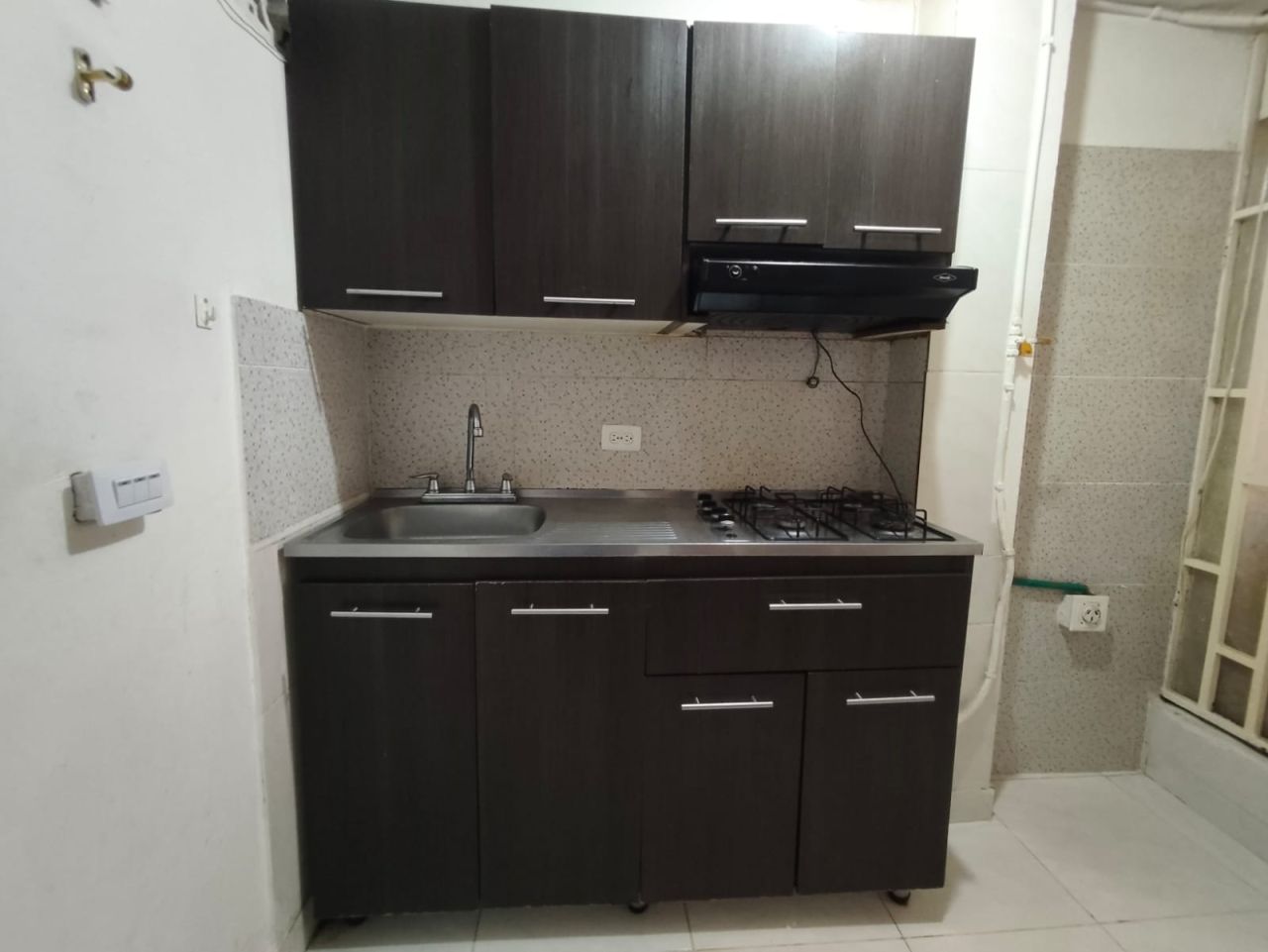 Apartaestudio en arriendo Antioquia Medellín Campo Valdes No1 35 m2 Habitaciones 1 Baños 1 Garajes 0 Precio $1100000