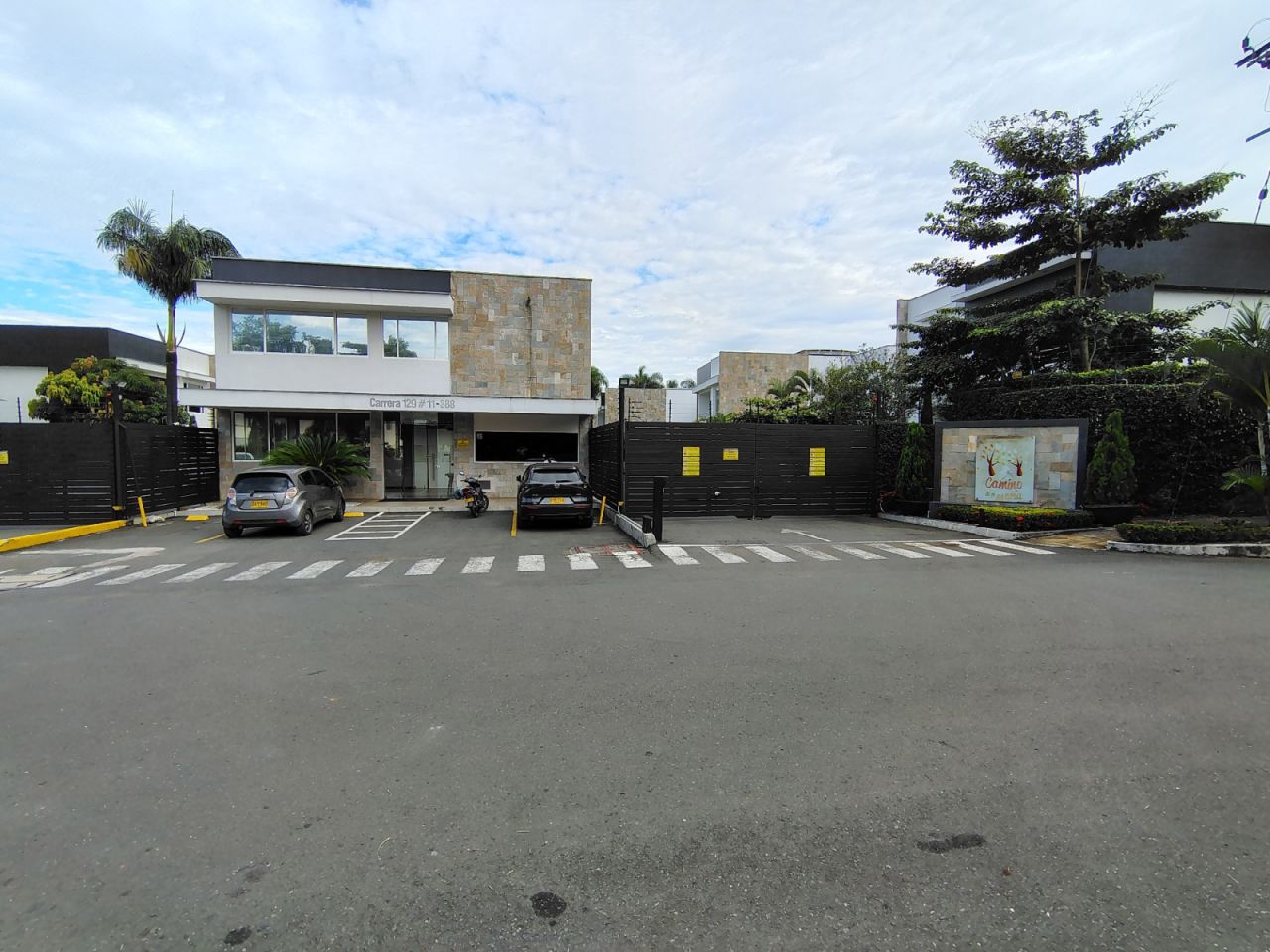 Casa en arriendo Valle Del Cauca Cali Cali 215 m2 Habitaciones 5 Baños 6 Garajes 0 Precio $19504000