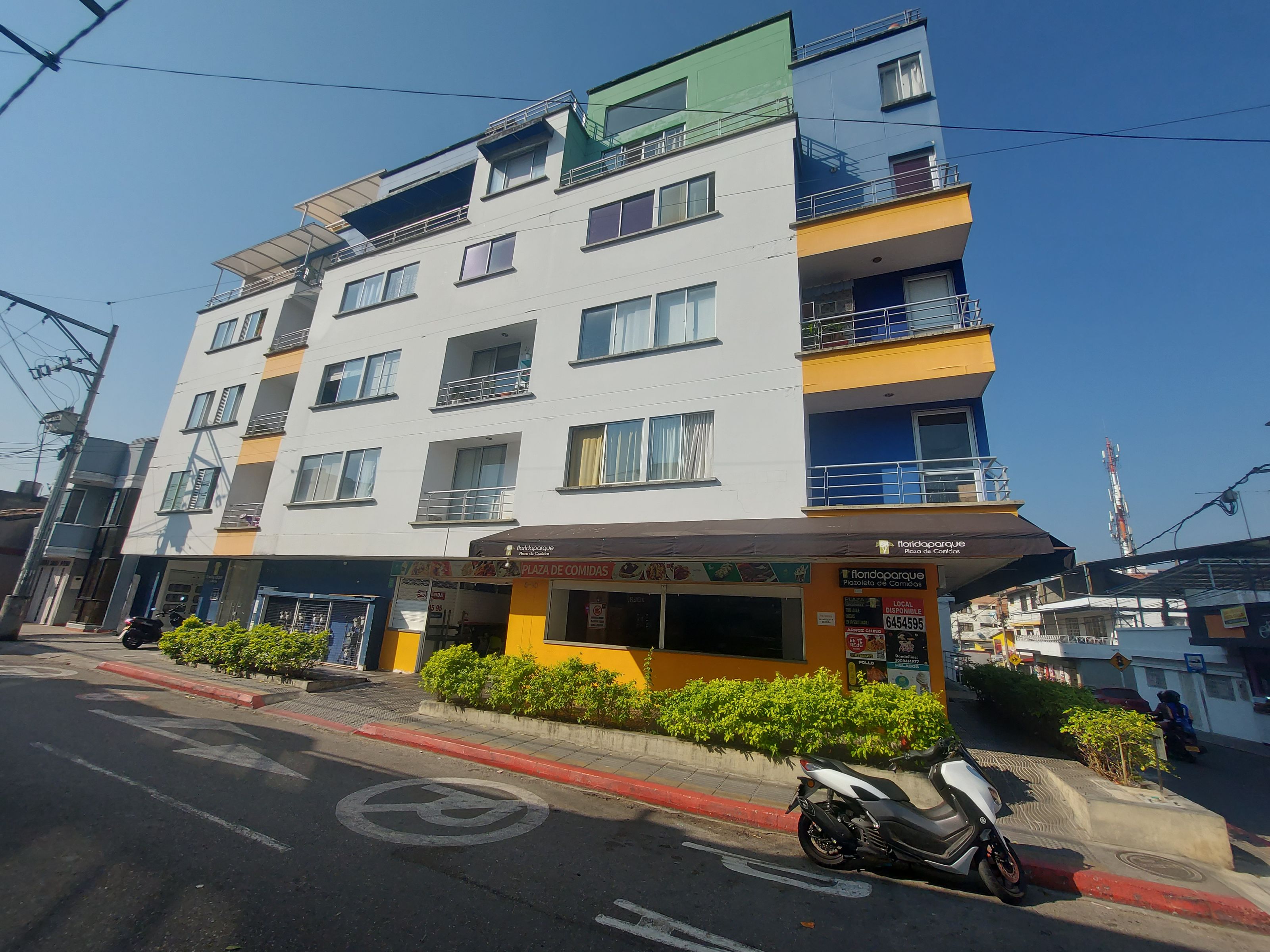 Apartamento en arriendo Santander Floridablanca Florida 128 m2 Habitaciones 3 Baños 2 Garajes 1 Precio $1858000