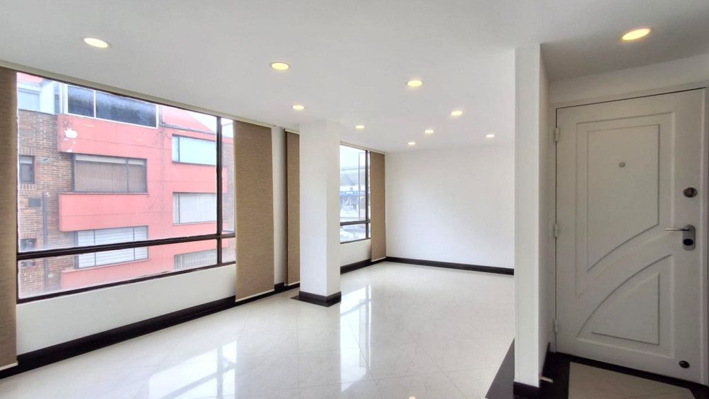 Apartamento en arriendo Cundinamarca Bogotá Nicolas De Federman 81 m2 Habitaciones 3 Baños 2 Garajes 1 Precio $3659925