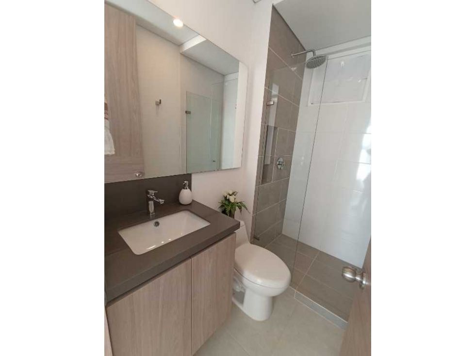 Apartamento en venta Valle Del Cauca Cali Urbanización La Flora 87 m2 Habitaciones 2 Baños 2 Garajes 1 Precio $539000000