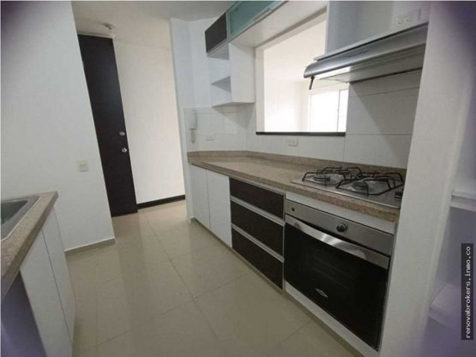 Apartamento en venta Valle Del Cauca Cali Conjunto Residencial Valparaiso Ciudad Bochalema 86 m2 Habitaciones 3 Baños 2 Garajes 2 Precio $350000000