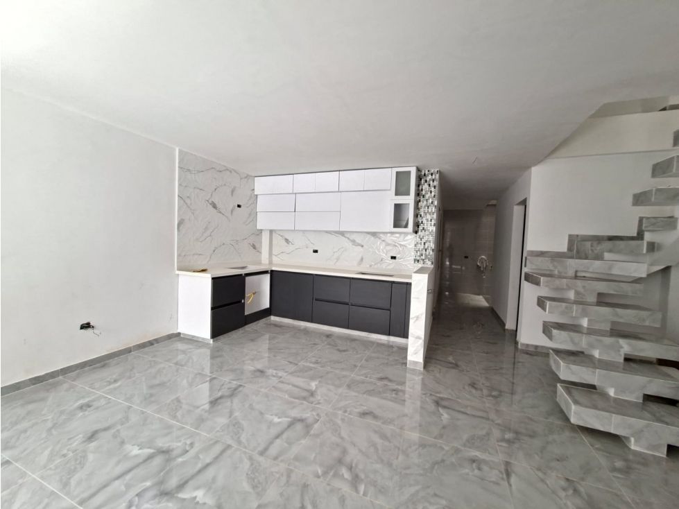 Casa en venta Valle Del Cauca Cali Cali 210 m2 Habitaciones 5 Baños 4 Garajes 2 Precio $720000000