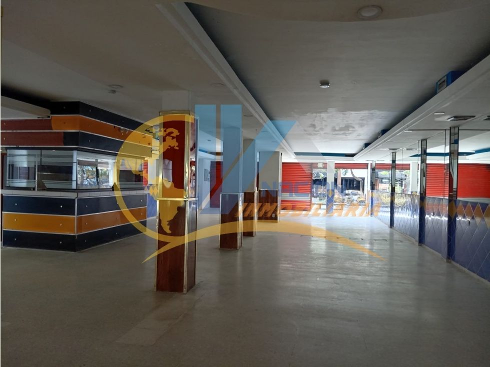 Local en arriendo Santander Bucaramanga Centro 800 m2 Habitaciones 0 Baños 5 Garajes 0 Precio $9100000