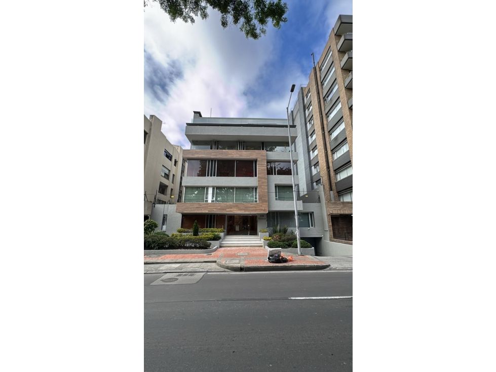 Apartamento en arriendo Cundinamarca Bogotá Chicó Norte 125 m2 Habitaciones 3 Baños 5 Garajes 2 Precio $9800000