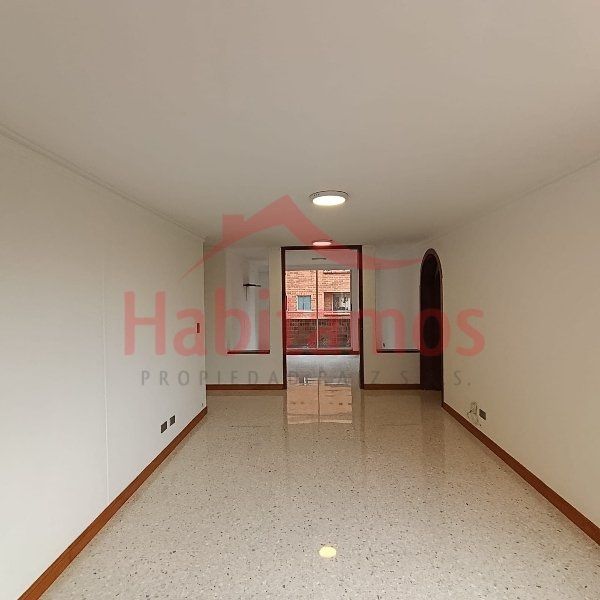 Apartamento en arriendo Antioquia Medellín Castropol 110 m2 Habitaciones 3 Baños 3 Garajes 1 Precio $4600000