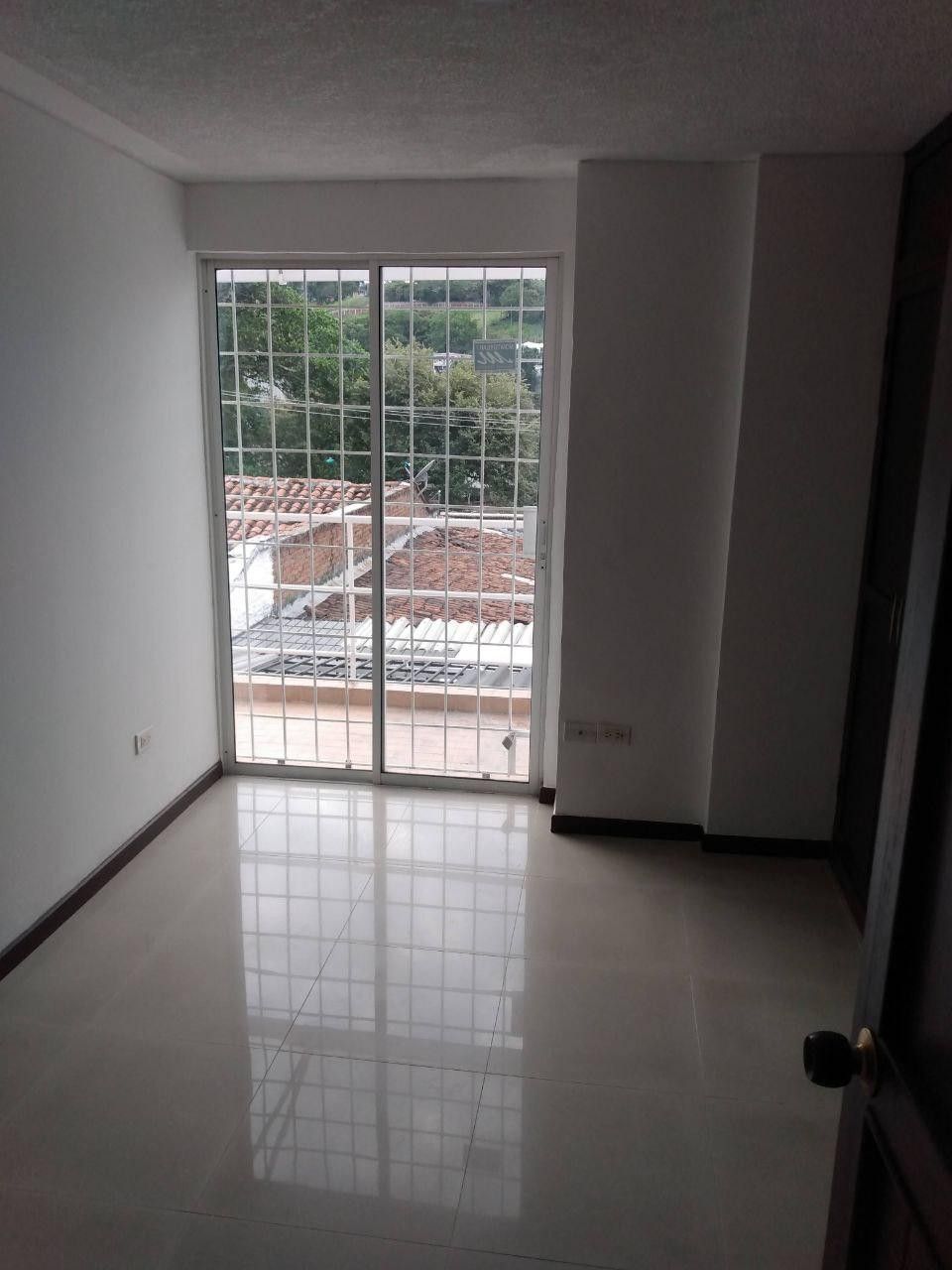Casa en venta Valle Del Cauca Cali San Fernando Viejo 93 m2 Habitaciones 3 Baños 2 Garajes 1 Precio $320000000