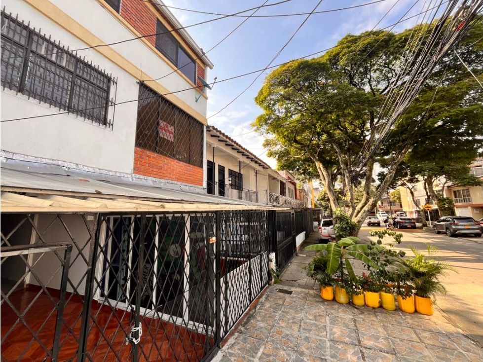 Casa en venta Valle Del Cauca Cali Eucarístico 253 m2 Habitaciones 6 Baños 3 Garajes 1 Precio $595000000