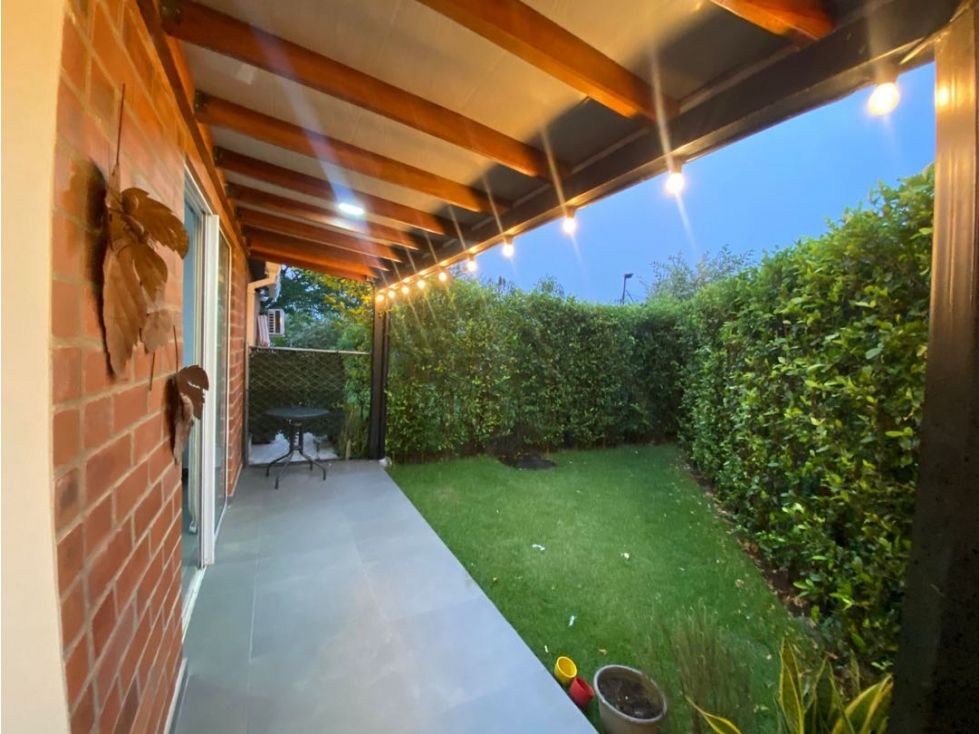 Casa en venta Valle Del Cauca Cali Cali 305 m2 Habitaciones 4 Baños 4 Garajes 2 Precio $760000000