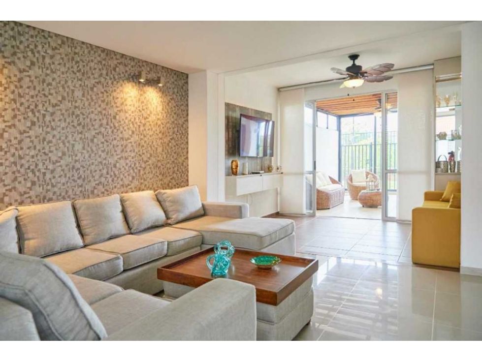 Casa en venta Valle Del Cauca Cali Cali 150 m2 Habitaciones 3 Baños 3 Garajes 2 Precio $580000000