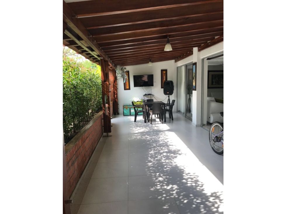 Casa en venta Valle Del Cauca Cali Parcelaciones Pance 310 m2 Habitaciones 5 Baños 6 Garajes 2 Precio $820000000