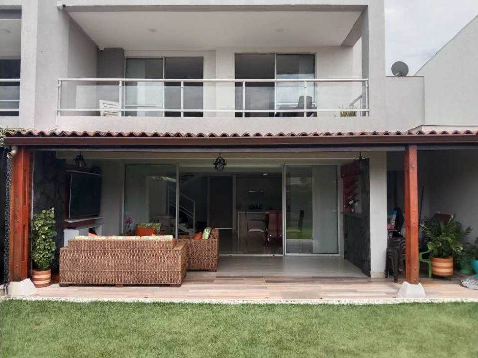 Casa en venta Valle Del Cauca Jamundí Juan De Ampudia 207 m2 Habitaciones 4 Baños 5 Garajes 2 Precio $800000000