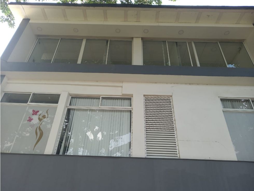 Casa en venta Valle Del Cauca Cali Eucarístico 360 m2 Habitaciones 6 Baños 6 Garajes 0 Precio $1500000000