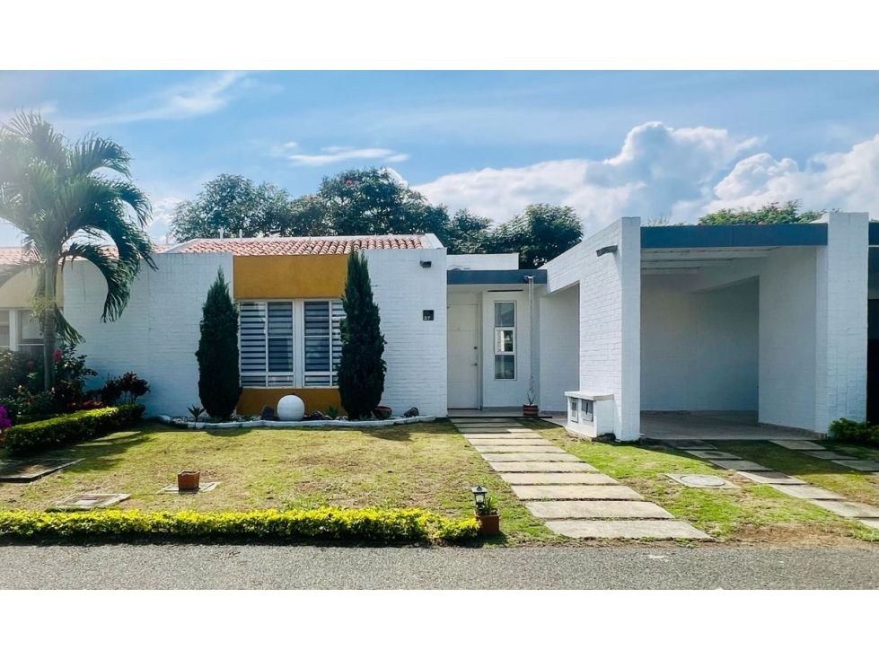 Casa en venta Valle Del Cauca Jamundí Cr La Pradera Iv 101 m2 Habitaciones 3 Baños 3 Garajes 2 Precio $630000000