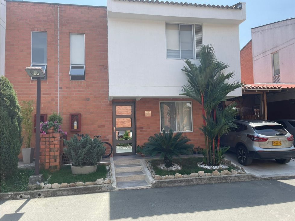 Casa en venta Valle Del Cauca Jamundí Jamundí 188 m2 Habitaciones 3 Baños 2 Garajes 3 Precio $520000000